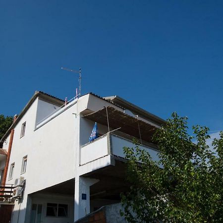 Apartments Renata Kampor Екстериор снимка