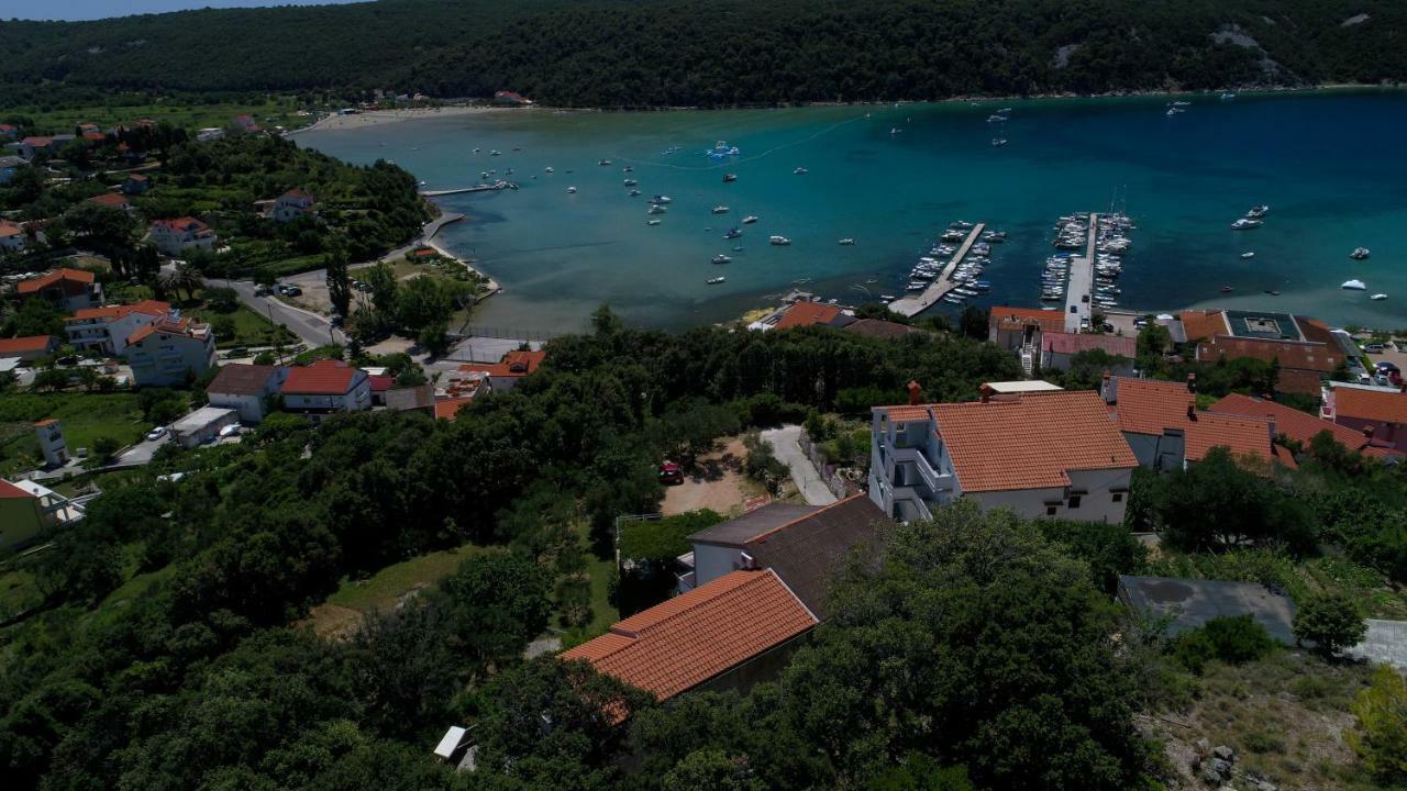 Apartments Renata Kampor Екстериор снимка