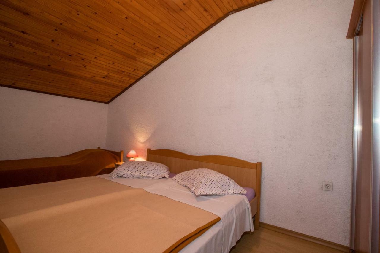 Apartments Renata Kampor Екстериор снимка